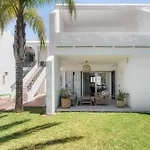 Garden 46b Walking Distance To Puerto Banus * Marbella