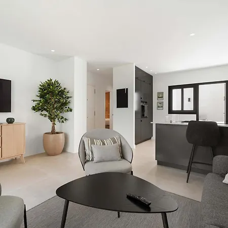 Garden 46b Walking Distance To Puerto Banus *